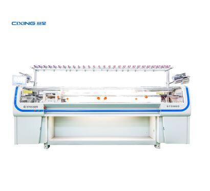 Introduction to Flat Knitting Machines: What Are They and How Do They Work?