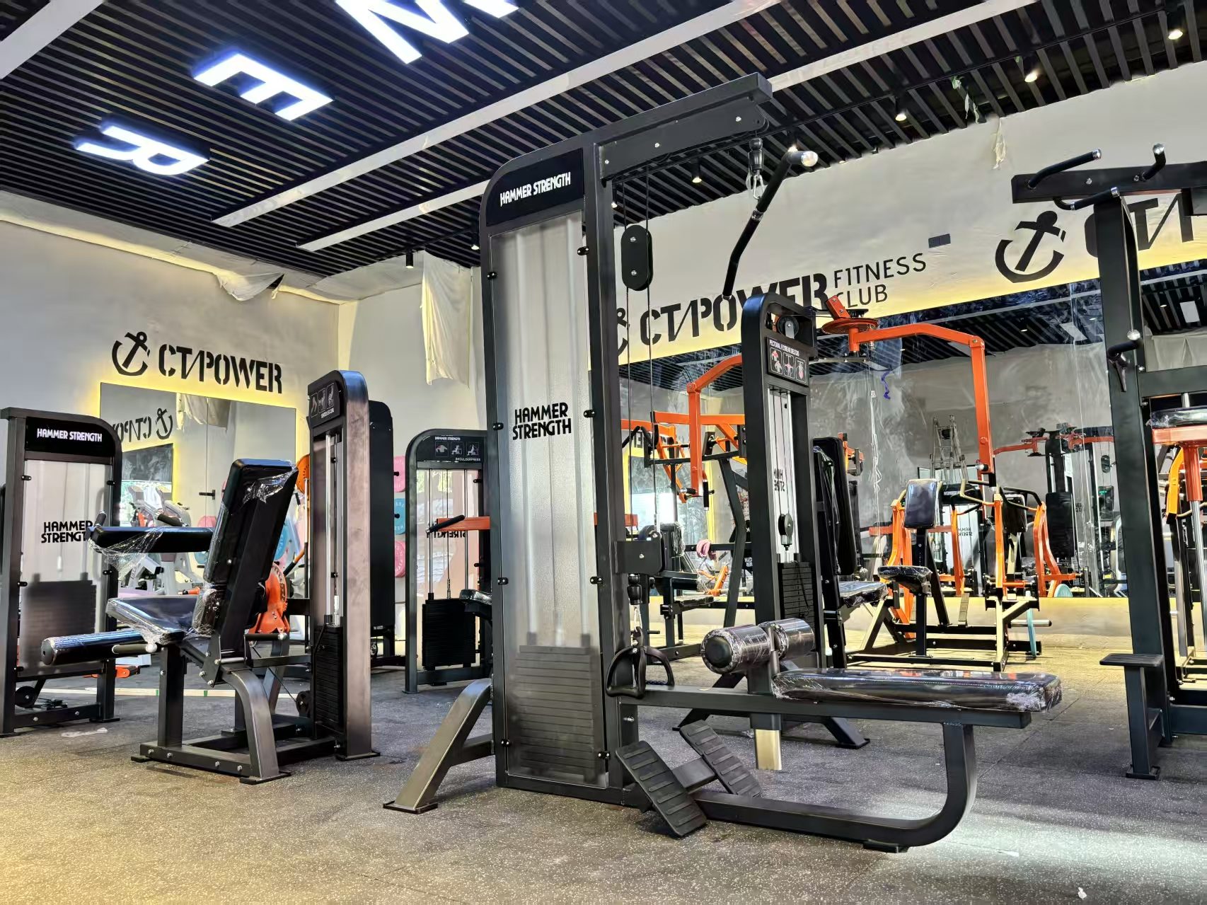 Top Commercial Gym Equipment: Ultimate Guide for Fitness Centers